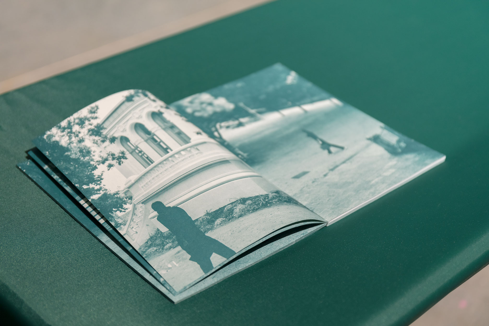 'incoh&eacute;rent walk' by irene grau